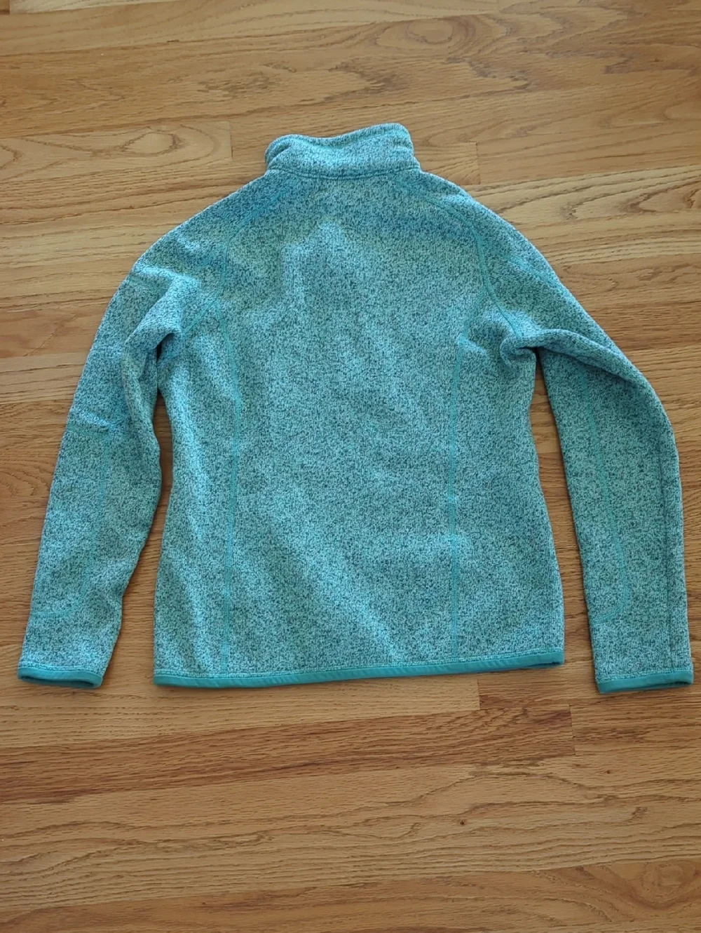 Patagonia Women’s Half-Zip Sweater - Picture 4 of 4
